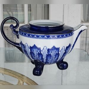 Bombay Company Cobalt Blue & White Large China Porcelain Teapot, BROKEN Lid